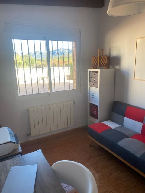 4 soveværelse Villa til salg i Barxeta med swimmingpool - € 425.000 (Ref: 9037658)