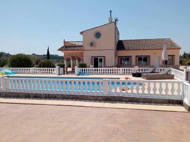 4 soveværelse Villa til salg i Barxeta med swimmingpool - € 425.000 (Ref: 9037658)