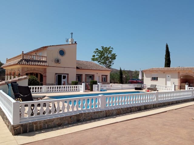 4 soveværelse Villa til salg i Barxeta med swimmingpool - € 425.000 (Ref: 9037658)