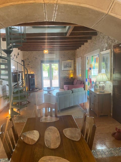 4 soveværelse Villa til salg i Barxeta med swimmingpool - € 425.000 (Ref: 9037658)