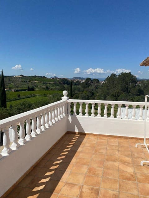 4 soveværelse Villa til salg i Barxeta med swimmingpool - € 425.000 (Ref: 9037658)