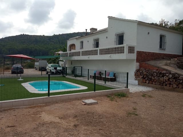 3 bedroom Villa for sale in La Drova, Barx with pool - € 499,000 (Ref: 9170985)