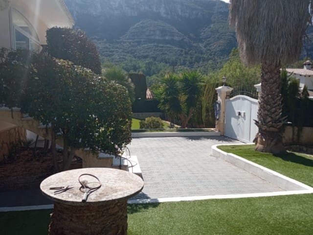 3 soveværelse Villa til salg i La Drova, Barx med swimmingpool - € 329.000 (Ref: 9265148)