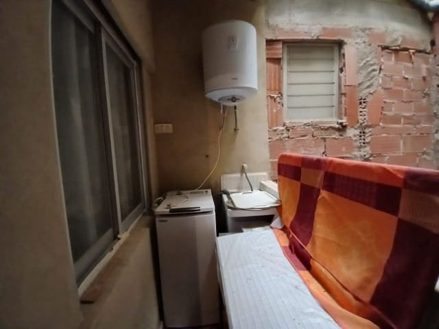 3 makuuhuone Asunto myytävänä paikassa Barx mukana uima-altaan - 85 000 € (Ref: 9417736)