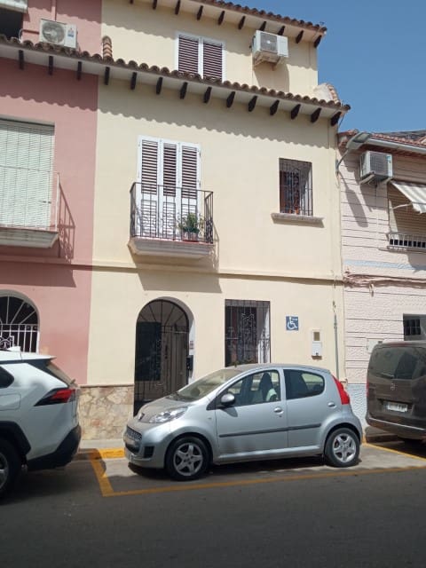 3 sypialnia Dom na sprzedaż w Gandia - 285 000 € (Ref: 9747509)