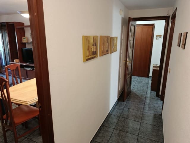 4 bedroom Apartment for sale in Gandia - € 195,000 (Ref: 9875570)