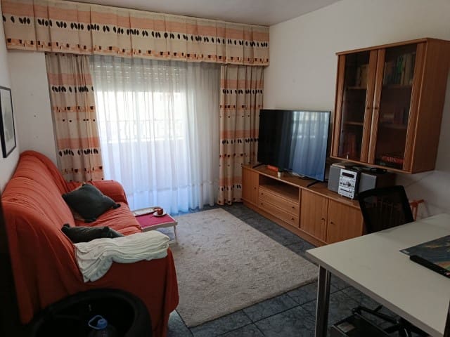 4 bedroom Apartment for sale in Gandia - € 195,000 (Ref: 9875570)