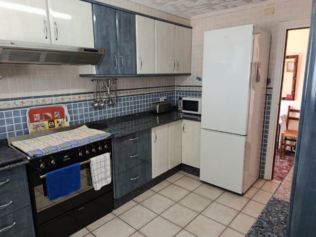 4 soverom Villa til salgs i Ador med svømmebasseng - € 435 000 (Ref: 9984208)