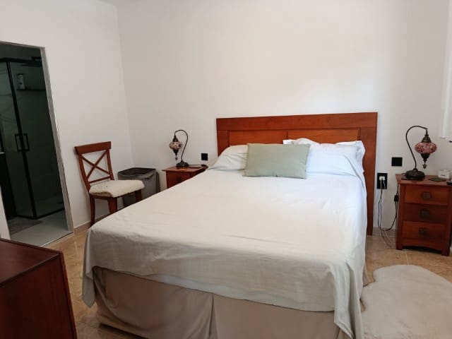 5 quarto Moradia para venda em La Drova com piscina garagem - 495 000 € (Ref: 9999495)