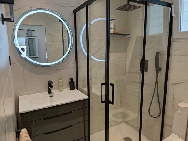 5 quarto Moradia para venda em La Drova com piscina garagem - 495 000 € (Ref: 9999495)