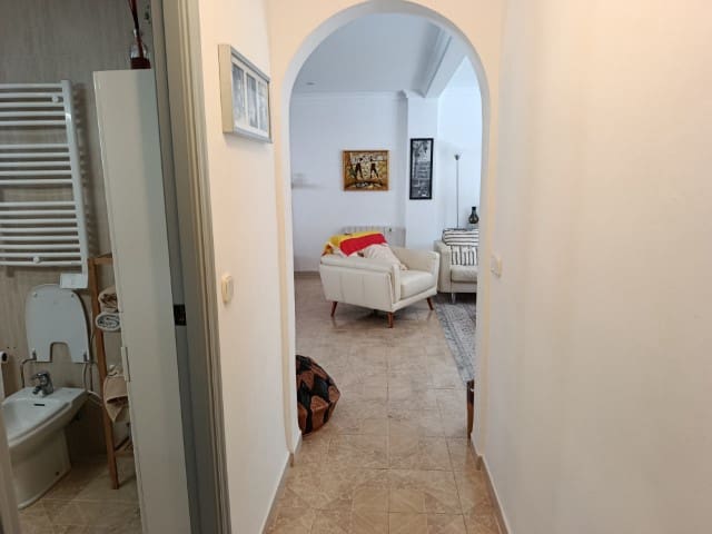 5 quarto Moradia para venda em La Drova com piscina garagem - 495 000 € (Ref: 9999495)