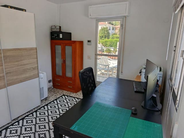 5 quarto Moradia para venda em La Drova com piscina garagem - 495 000 € (Ref: 9999495)