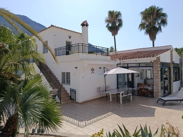 5 quarto Moradia para venda em La Drova, Barx com piscina garagem - 495 000 € (Ref: 9999495)