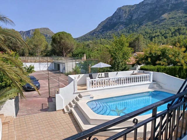 5 quarto Moradia para venda em La Drova, Barx com piscina garagem - 495 000 € (Ref: 9999495)