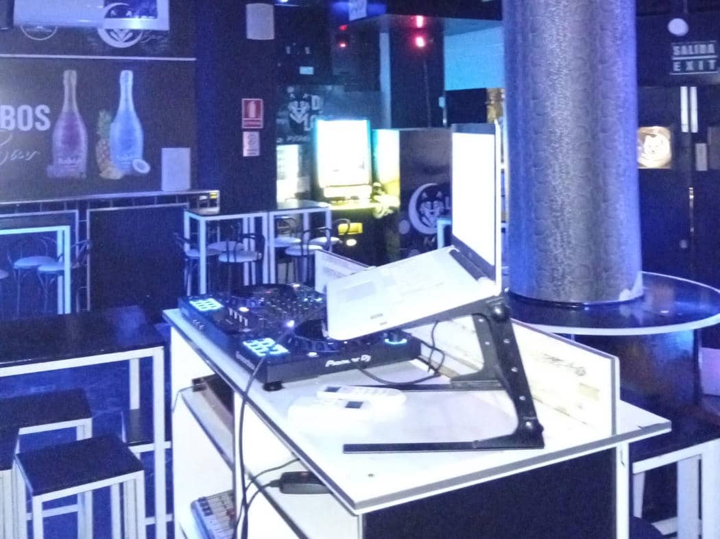 Restaurant/bar te koop in Torremolinos - € 79.950 (Ref: 10004781)