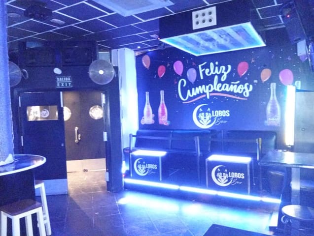 Restaurant/Bar til salgs i Torremolinos - € 79 950 (Ref: 10004781)
