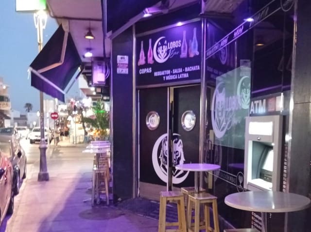 Restaurant/Bar til salgs i Torremolinos - € 79 950 (Ref: 10004781)
