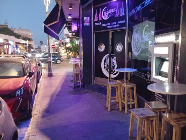 Restaurant/Bar til salgs i Torremolinos - € 79 950 (Ref: 10004781)