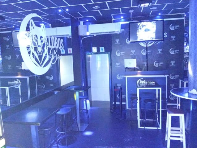 Restaurant/Bar til salgs i Torremolinos - € 79 950 (Ref: 10004781)