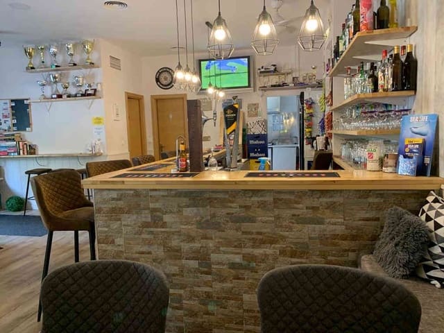 Restaurant/Bar til salg i Benalmádena - € 239.950 (Ref: 10171613)