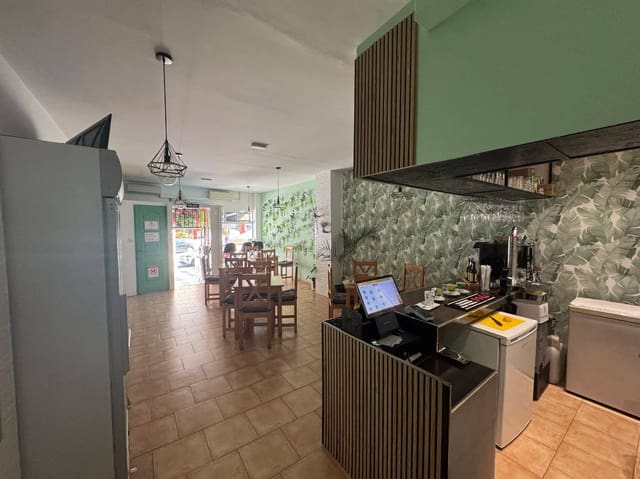 Restaurant/Bar til salg i Torremolinos - € 34.950 (Ref: 10183147)