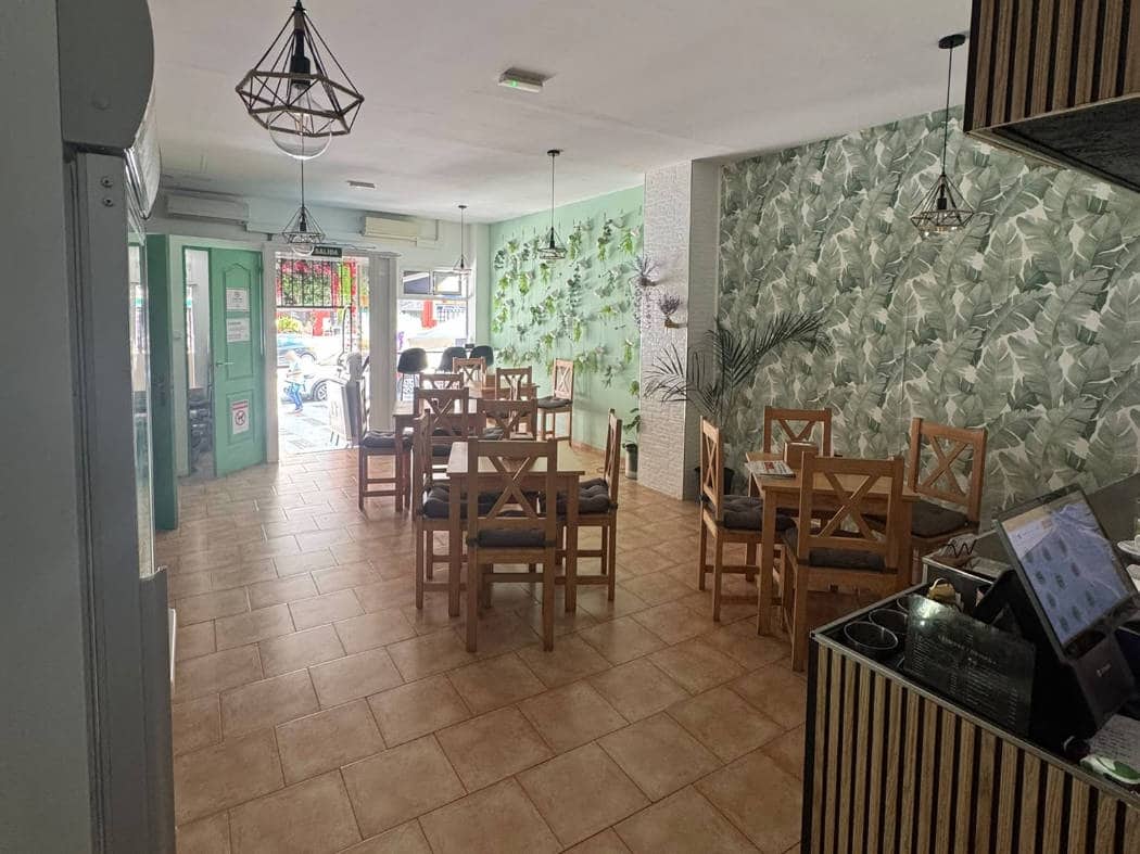 Restaurant/Bar til salg i Torremolinos - € 34.950 (Ref: 10183147)