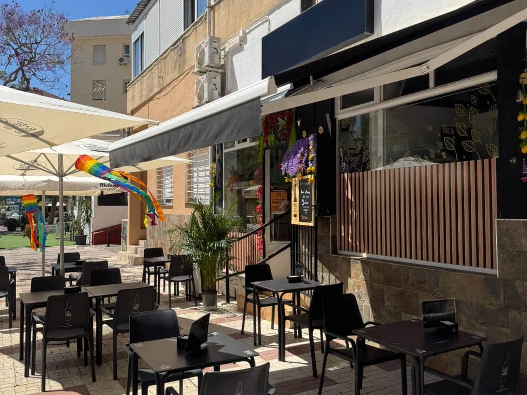 Restaurant/Bar til salg i Torremolinos - € 34.950 (Ref: 10183147)