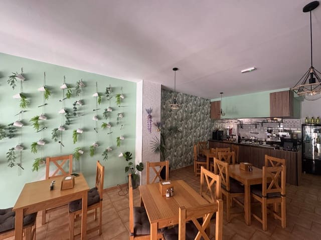Restaurant/Bar til salg i Torremolinos - € 34.950 (Ref: 10183147)