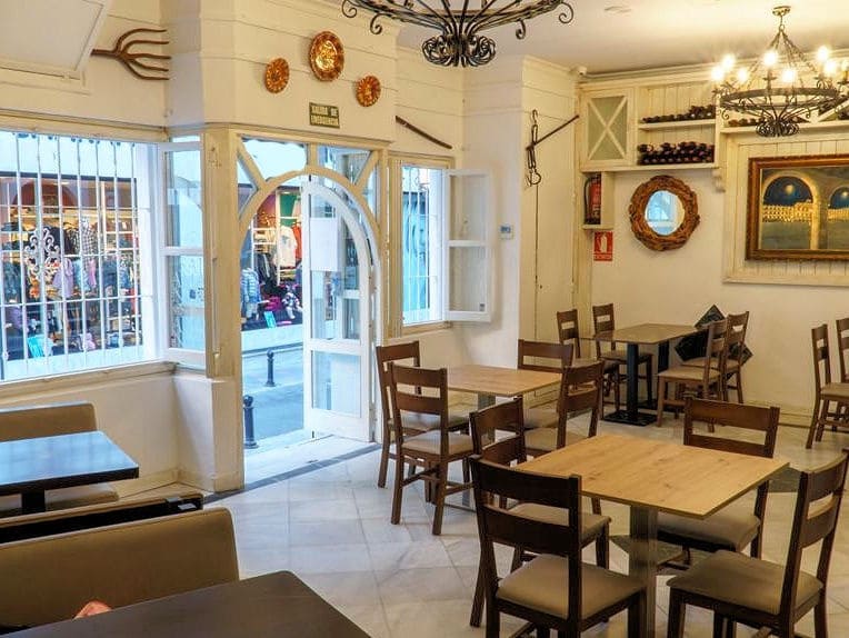 Restaurant/Bar à vendre à Fuengirola - 690 000 € (Ref: 7218915)