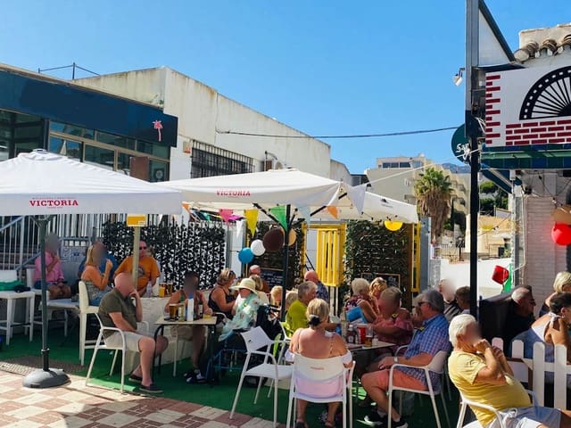 Restaurant/Bar til salgs i Torremolinos - € 64 950 (Ref: 7786817)