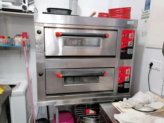 Restaurant/Bar til salgs i Mijas Costa, Mijas - € 24 950 (Ref: 8059741)