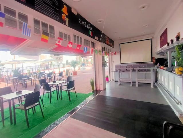 Restaurant/Bar til salgs i Benalmádena - € 235 000 (Ref: 8283669)