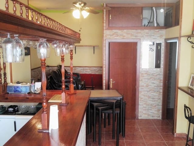 Restaurant/Bar til salgs i Benalmádena - € 235 000 (Ref: 8283669)
