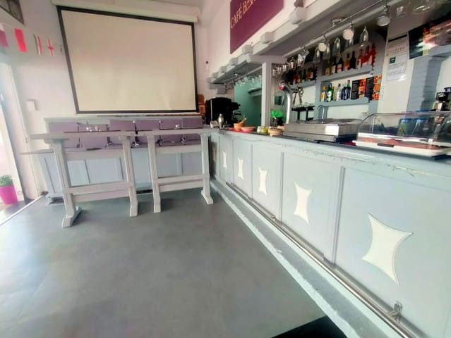 Restaurant/Bar til salgs i Benalmádena - € 235 000 (Ref: 8283669)