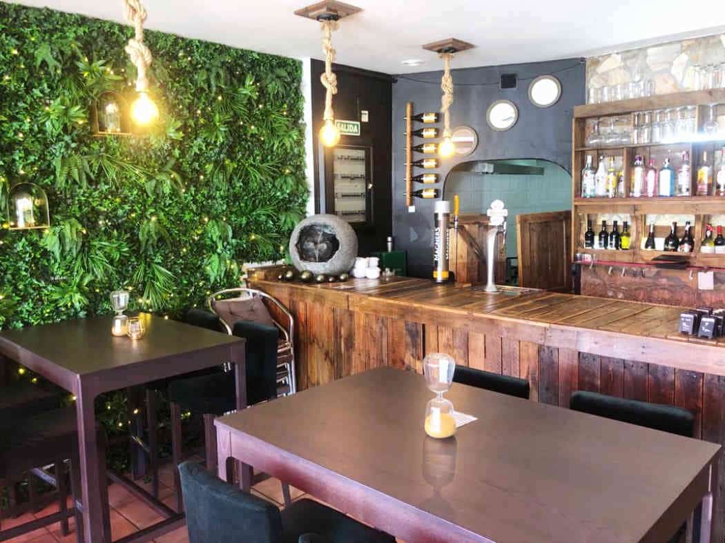 Restaurant/Bar til salg i Benalmadena - € 29.950 (Ref: 8736558)