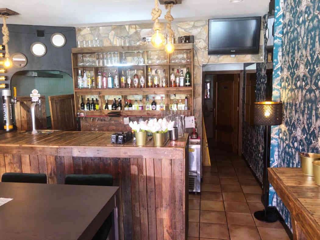 Restaurant/Bar til salg i Benalmadena - € 29.950 (Ref: 8736558)