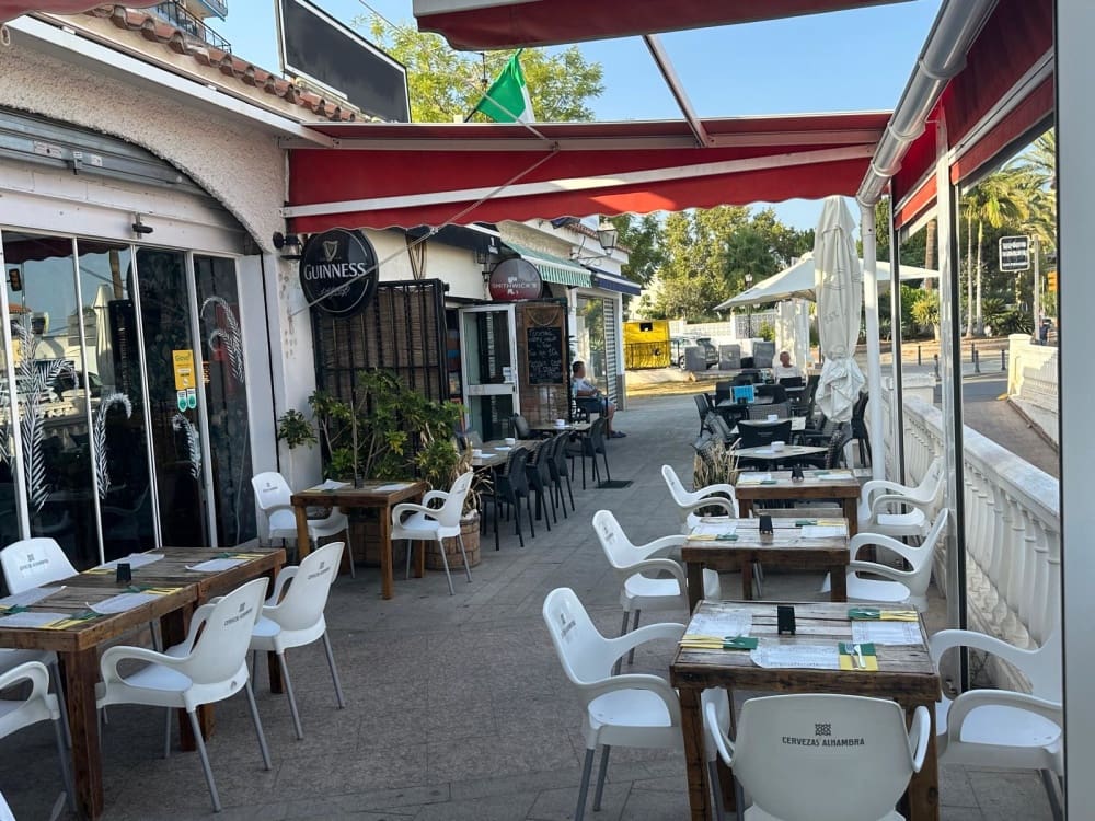 Restaurant/Bar til salg i Benalmadena - € 29.950 (Ref: 8736558)