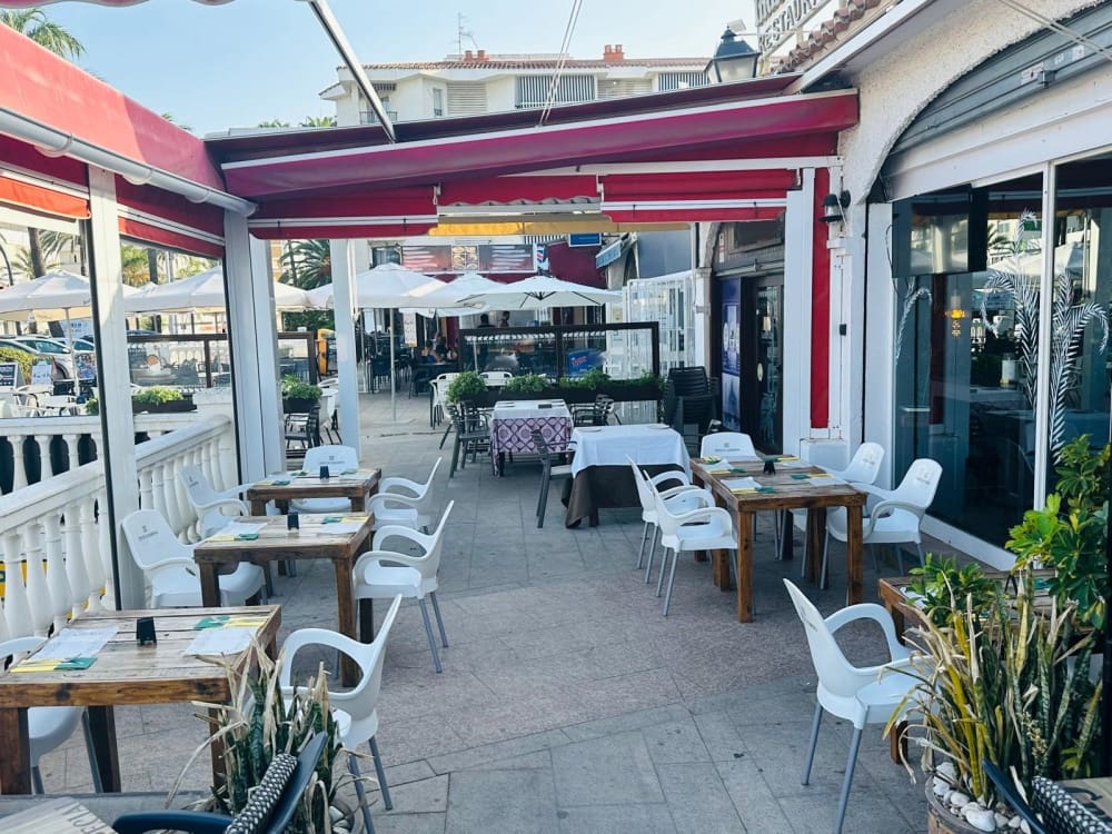 Restaurant/Bar til salg i Benalmadena - € 29.950 (Ref: 8736558)