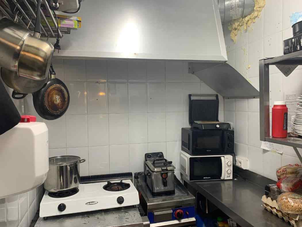 Restaurant/Bar til salg i Fuengirola - € 34.950 (Ref: 9058520)