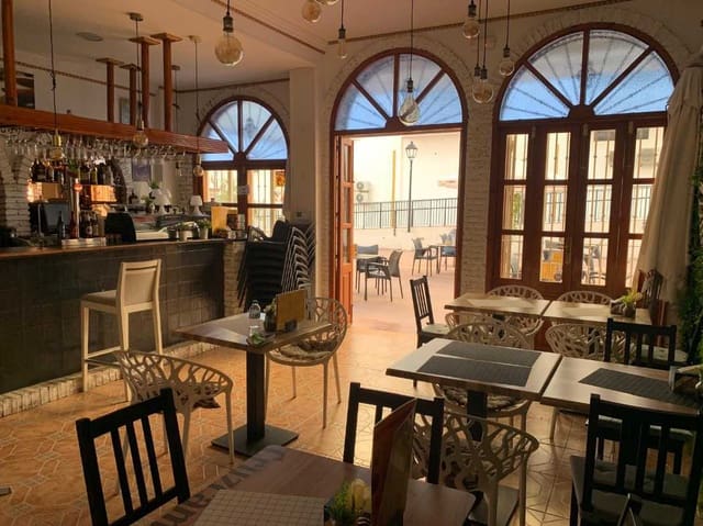 Restaurant/Bar for sale in Benalmádena - € 34,950 (Ref: 9094738)