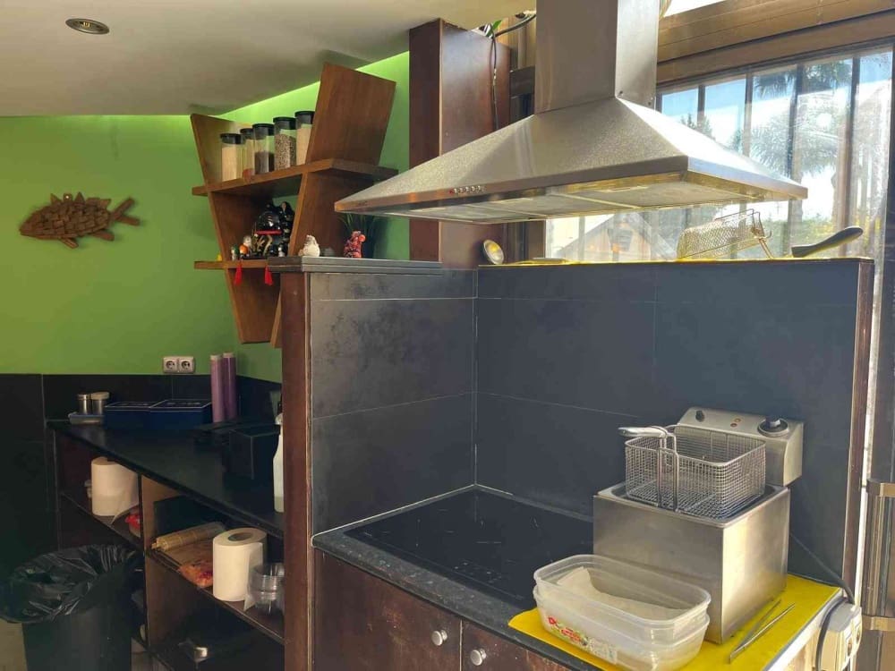 Restaurant/Bar til salg i Puerto Banus - € 89.950 (Ref: 9126251)