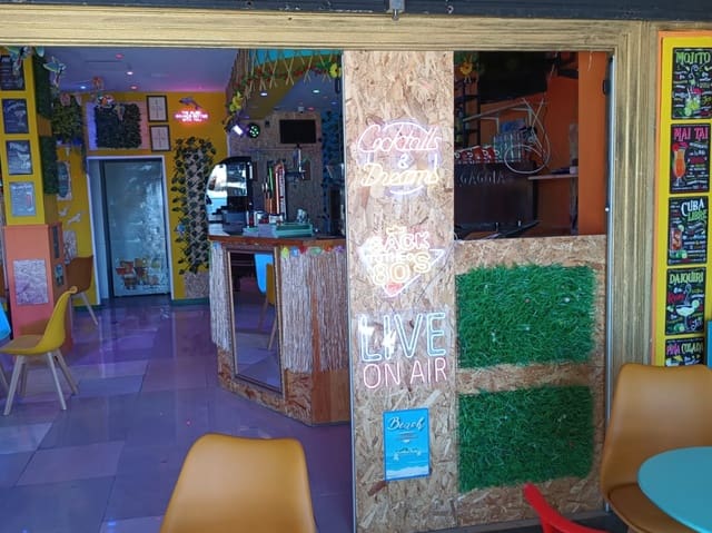 Restauracja lub bar na sprzedaż w Benalmádena - 89 950 € (Ref: 9249217)