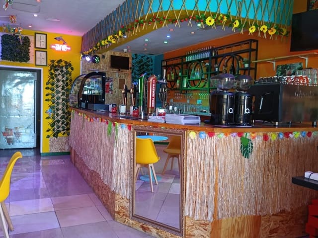 Restauracja lub bar na sprzedaż w Benalmádena - 89 950 € (Ref: 9249217)