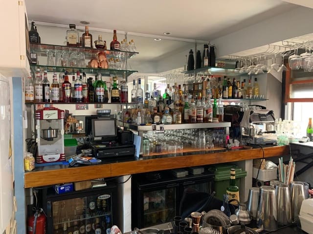 Restaurante/Bar para venda em Fuengirola - 39 950 € (Ref: 9309277)