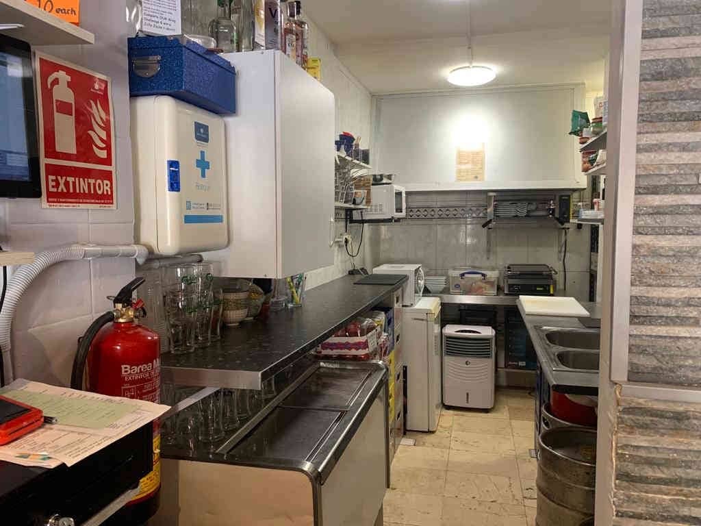 Restaurant/Bar til salgs i Fuengirola - € 34 950 (Ref: 9337039)