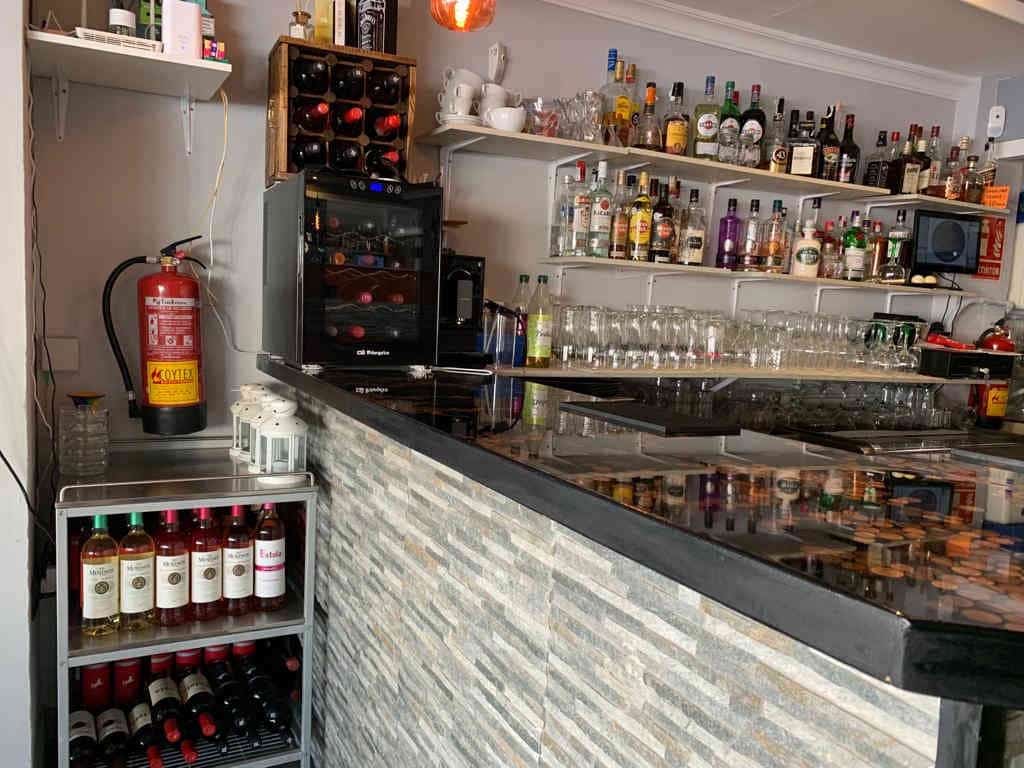 Restaurant/Bar til salgs i Fuengirola - € 34 950 (Ref: 9337039)