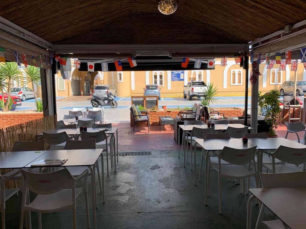 Restaurant/Bar til salgs i Fuengirola - € 34 950 (Ref: 9337039)
