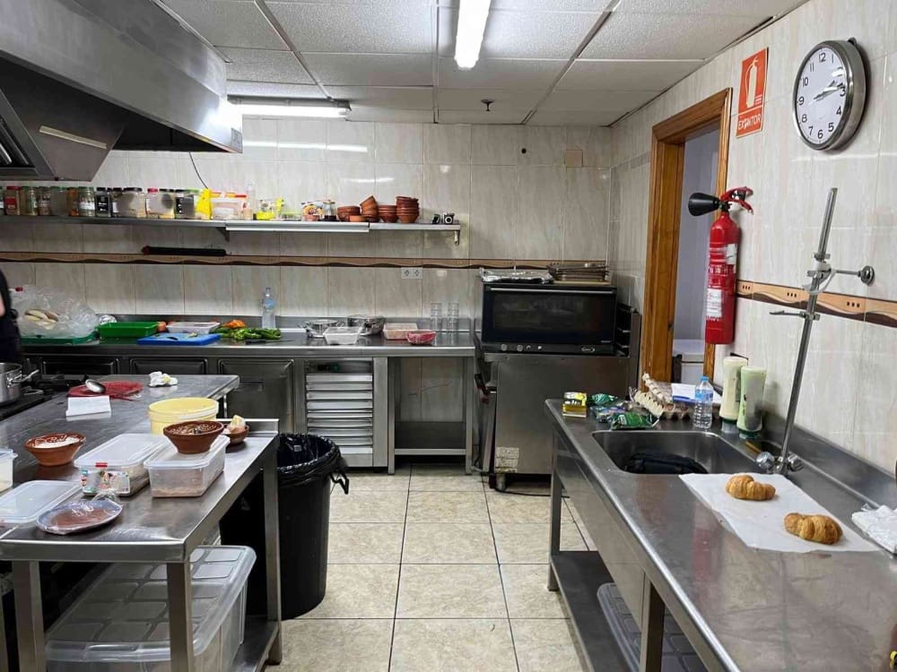 Restaurant/Bar til salgs i Cartama - € 119 950 (Ref: 9348576)