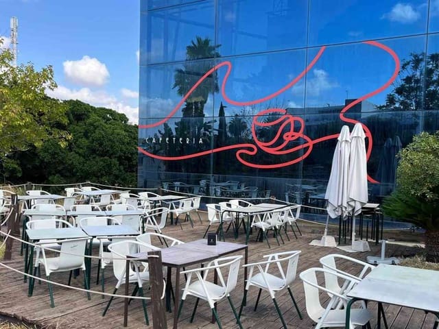 Restaurante/Bar para venda em Cártama - 119 950 € (Ref: 9348576)