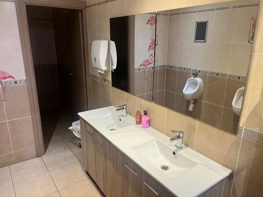 Restaurant/Bar for sale in Benalmadena - € 99,950 (Ref: 9454730)